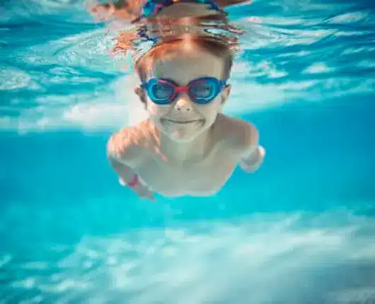 The best swimsuit colours